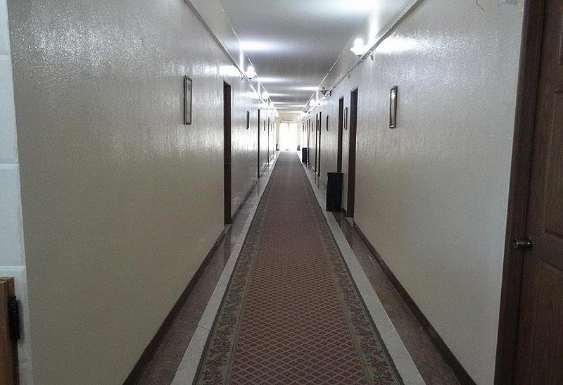 راهرو هتل فرشتگان کیش